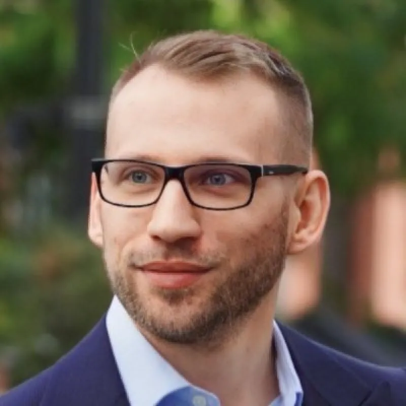 Pawel Hajdan, CTO · SKIN · ex-Google tech lead, Chrome & GCP